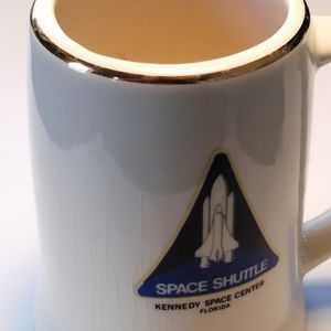 Vintage Space Shuttle Mug